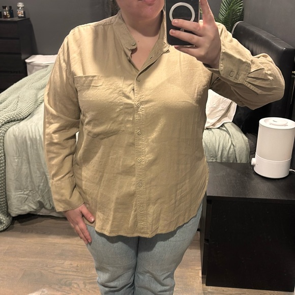 Banana Republic Linen Long Sleeve button down XL - Picture 1 of 4